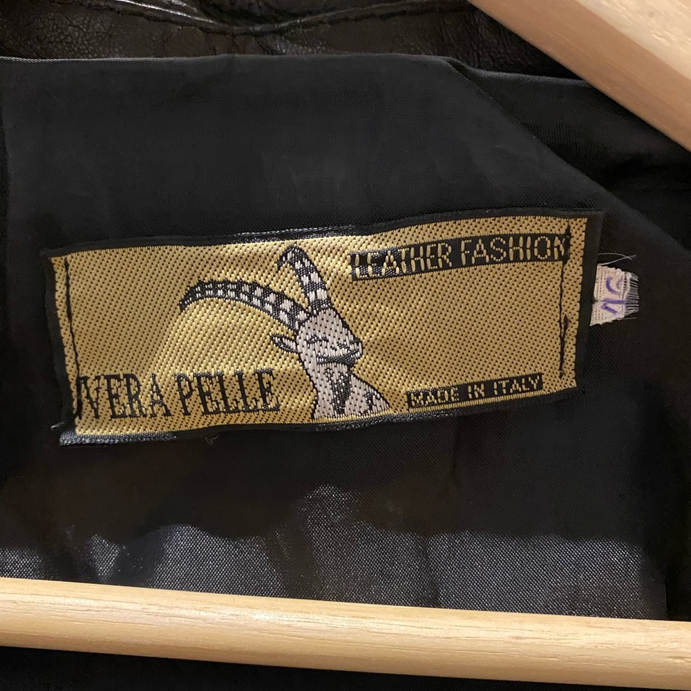Authentic Italian leather jacket - Picture 2 of 5